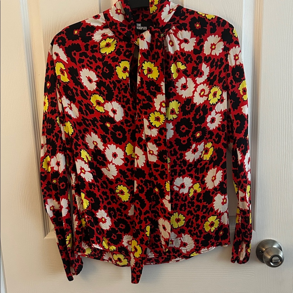 The Kooples blouse. Size
Small
💯 Viscose